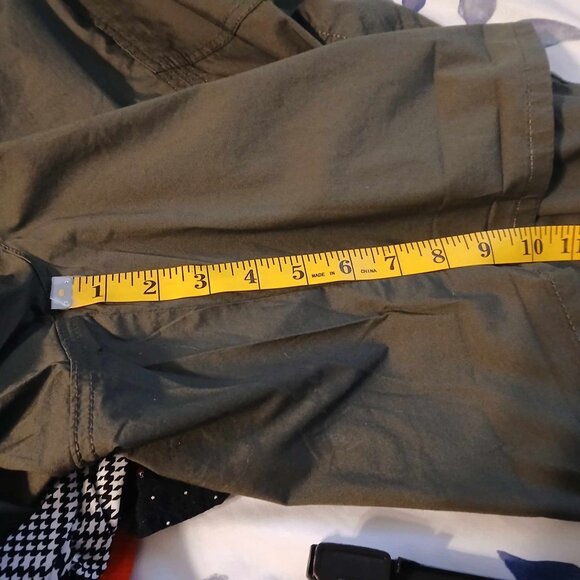 ✨NWOT Lot of 3 Torrid Stretch Poplin Utility Shorts Mid Rise Size (5X) - Picture 11 of 16